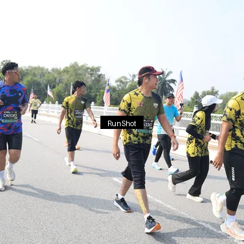 Runner Photo 6936038