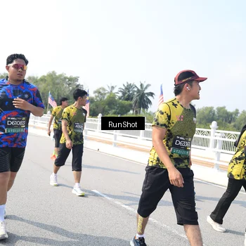 Runner Photo 6936039
