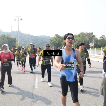 Runner Photo 6936086