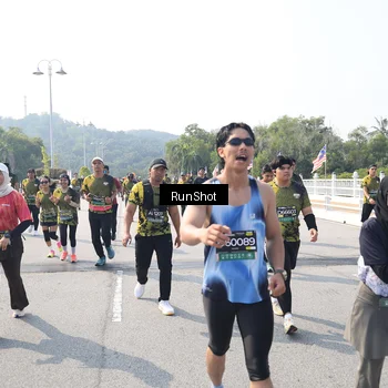 Runner Photo 6936088