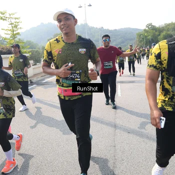 Runner Photo 6936117