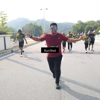 Runner Photo 6936123