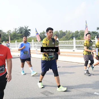Runner Photo 6936137