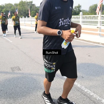 Runner Photo 6936168