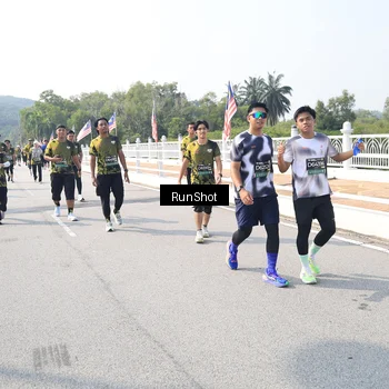 Runner Photo 6936178