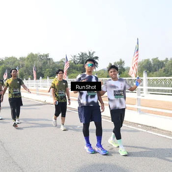 Runner Photo 6936179