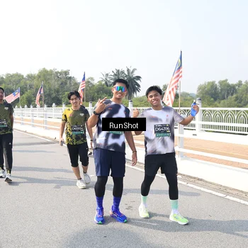 Runner Photo 6936184