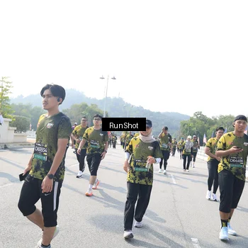 Runner Photo 6936191