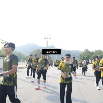 Runner Photo 6936194