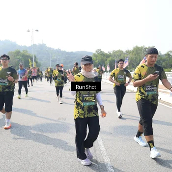 Runner Photo 6936203