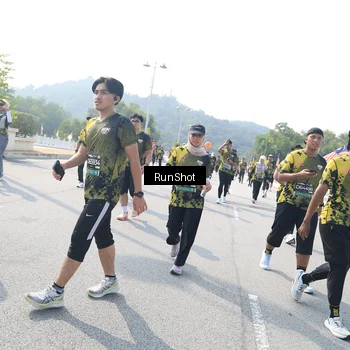 Runner Photo 6936205