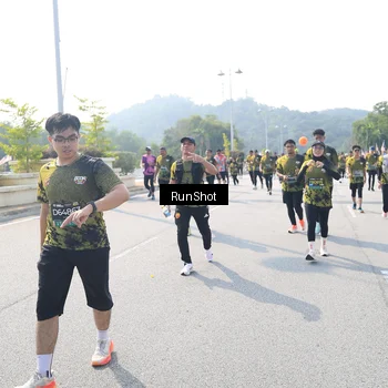 Runner Photo 6936215