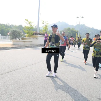 Runner Photo 6936227