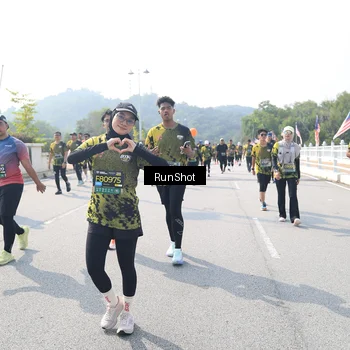 Runner Photo 6936244