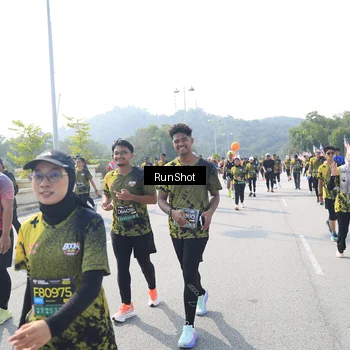 Runner Photo 6936250