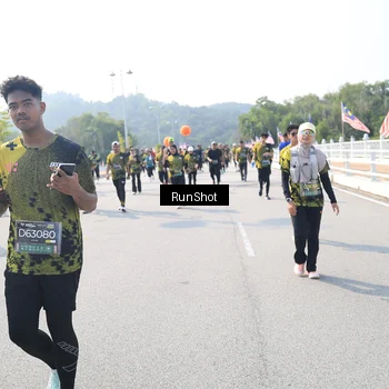 Runner Photo 6936257