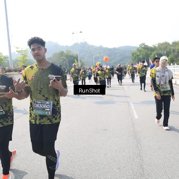 Runner Photo 6936258