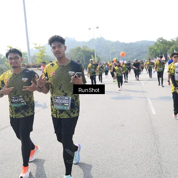 Runner Photo 6936264
