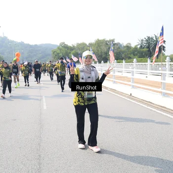 Runner Photo 6936270