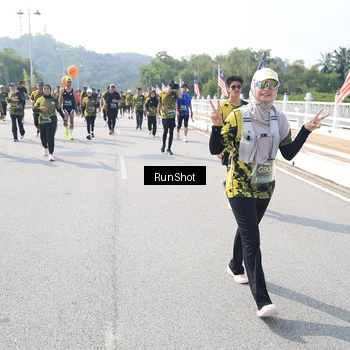 Runner Photo 6936276