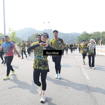 Runner Photo 6936281