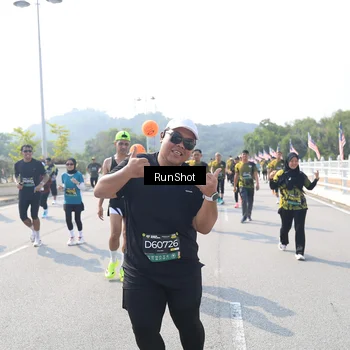 Runner Photo 6936320