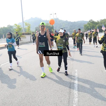 Runner Photo 6936329