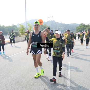 Runner Photo 6936338