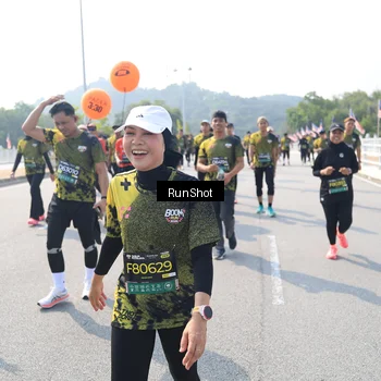 Runner Photo 6936361