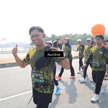 Runner Photo 6936368