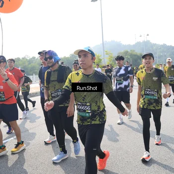 Runner Photo 6936388