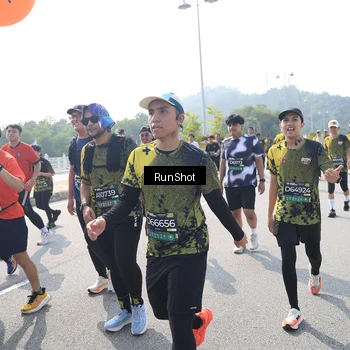Runner Photo 6936392