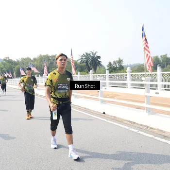 Runner Photo 6936400