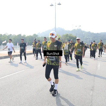 Runner Photo 6936417