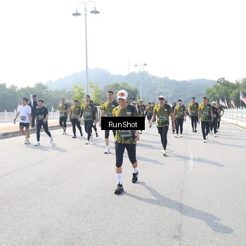 Runner Photo 6936420