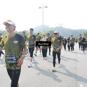 Runner Photo 6936444