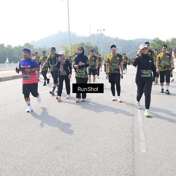 Runner Photo 6936462
