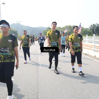 Runner Photo 6936484