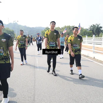 Runner Photo 6936485
