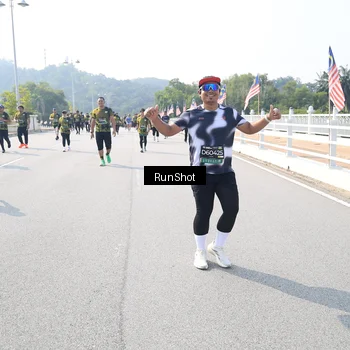 Runner Photo 6936525