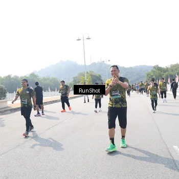 Runner Photo 6936547