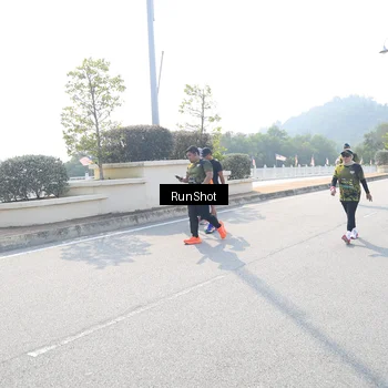 Runner Photo 6936560