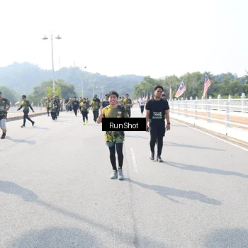 Runner Photo 6936580