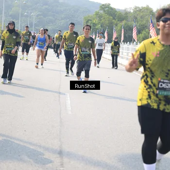 Runner Photo 6936592