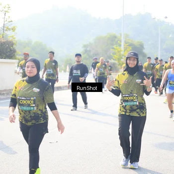 Runner Photo 6936609