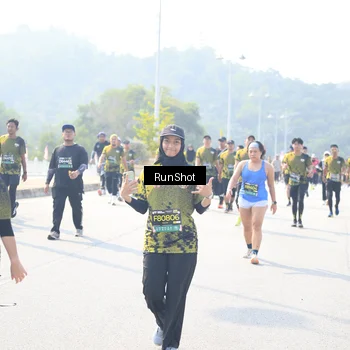 Runner Photo 6936610