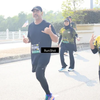 Runner Photo 6936618