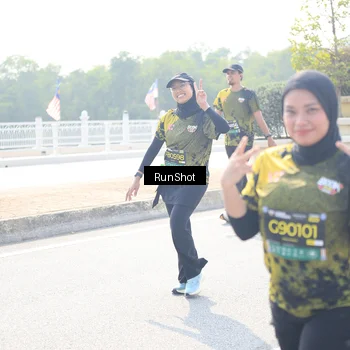 Runner Photo 6936629