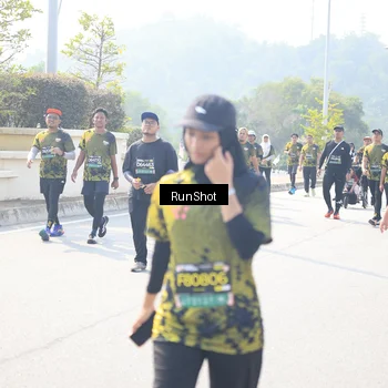 Runner Photo 6936630
