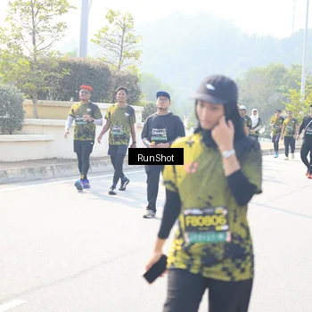 Runner Photo 6936633